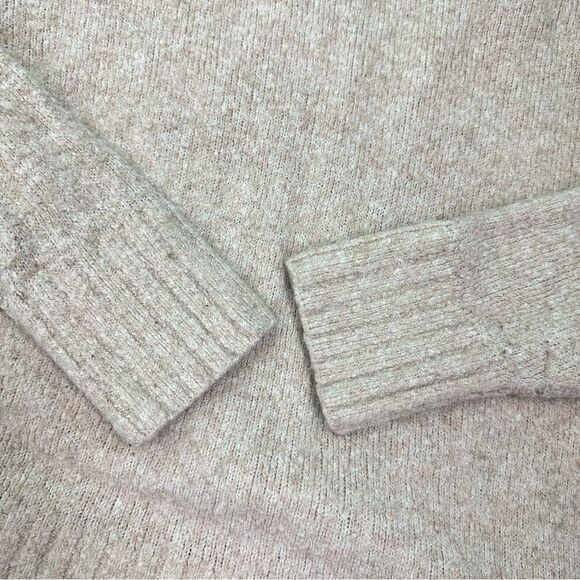 GAP Chunky Knit Pattern Sweater medium - Picture 3 of 8